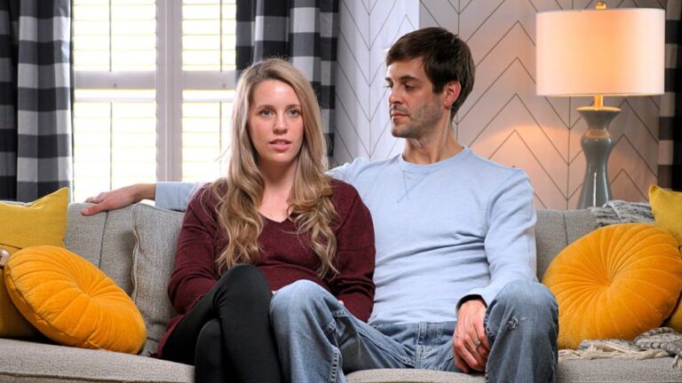 Jill Duggar Commemorates 1 Week Since Her Stillborn Daughter s Funeral With Tearful Photo 349