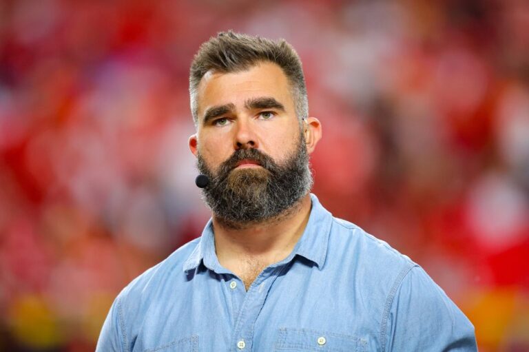 Jason kelce BBLs 2178010980