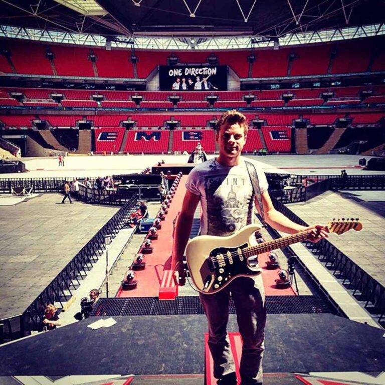 One Direction Musicians Pay Tribute to Liam Payne It Feels So Surreal 04 2024