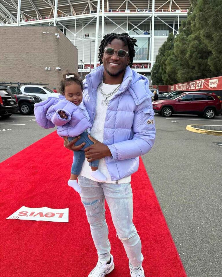 San Francisco 49ers Player Charvarius Ward Mourns Death of 1 Year Old Daughter Amani Joy 350