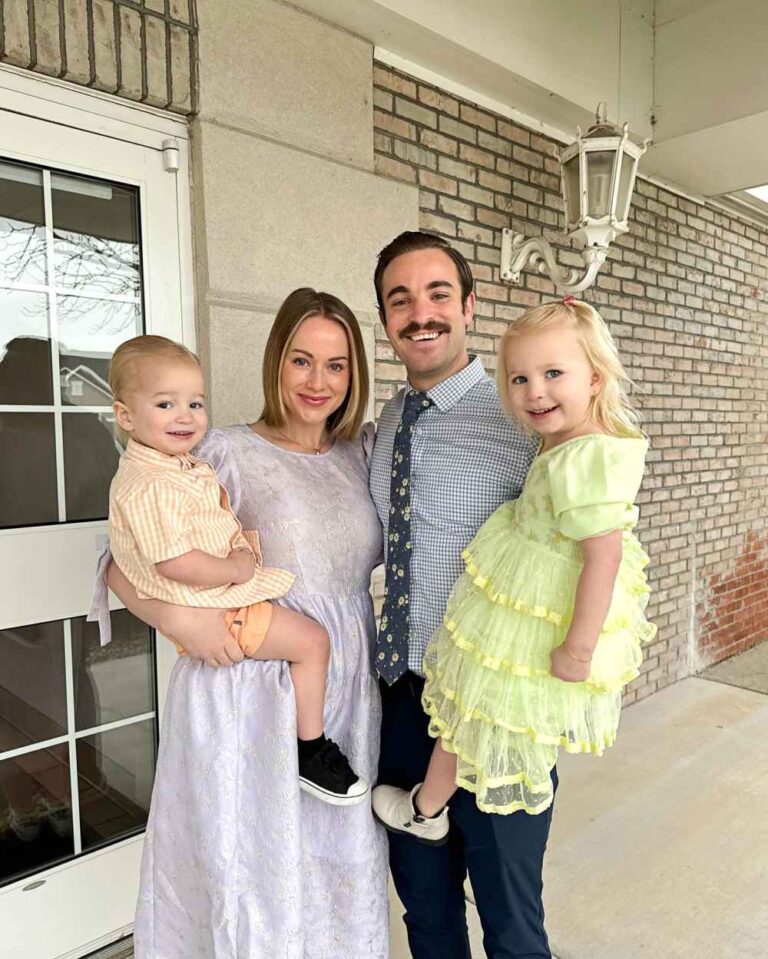 Secret Lives of Mormon Wives Whitney Leavitt Gives Birth to Baby Number Three With Husband Connor Leavitt 01