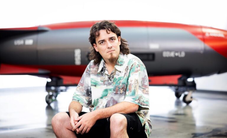 1373823 la power list palmer luckey cmh 12