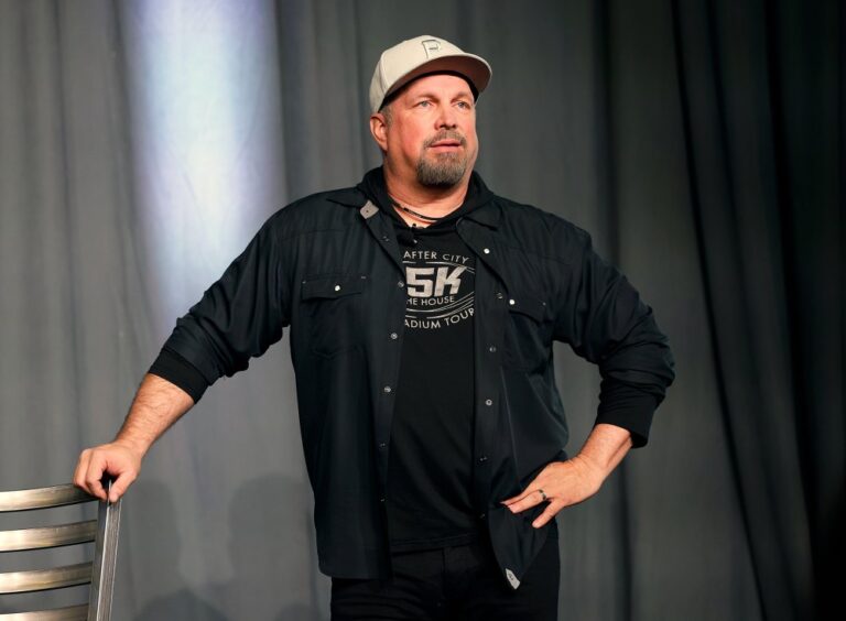 Garth Brooks Sexual Assault and Battery Case TK