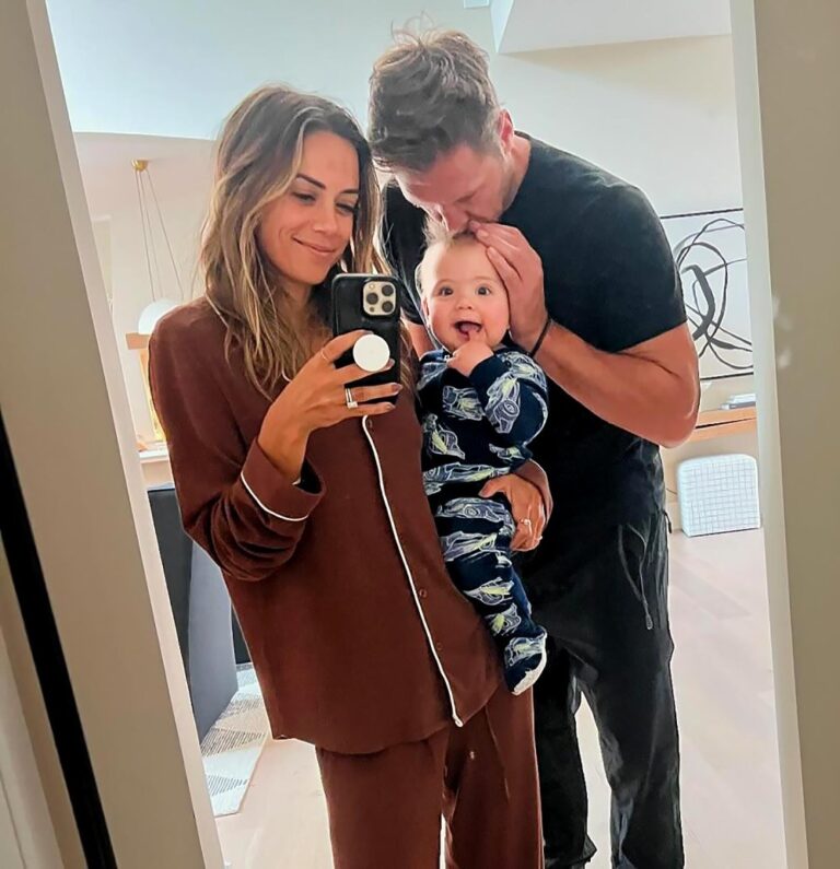 Jana Kramer Reveals She Almost Miscarried While Pregnant With Son Roman 1