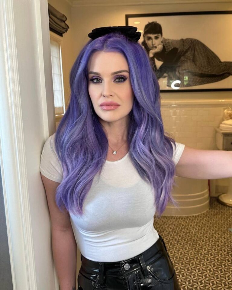 Kelly Osbourne Has Never Had F ing Plastic Surgery But Isn t Opposed to It in the Future feature