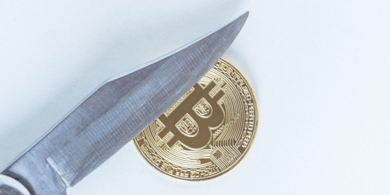 bitcoin knife gID 7.jpg@png