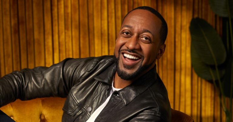 jaleel white credit james anthony with crowdmgmt