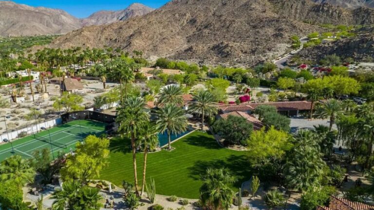 An aerial view of the stunning Palm Desert home. Image Zillow.com 2 1024x576