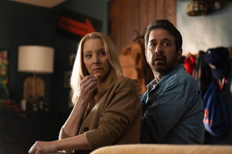 Feature Lisa Kudrow and Ray Romano No Good Deed