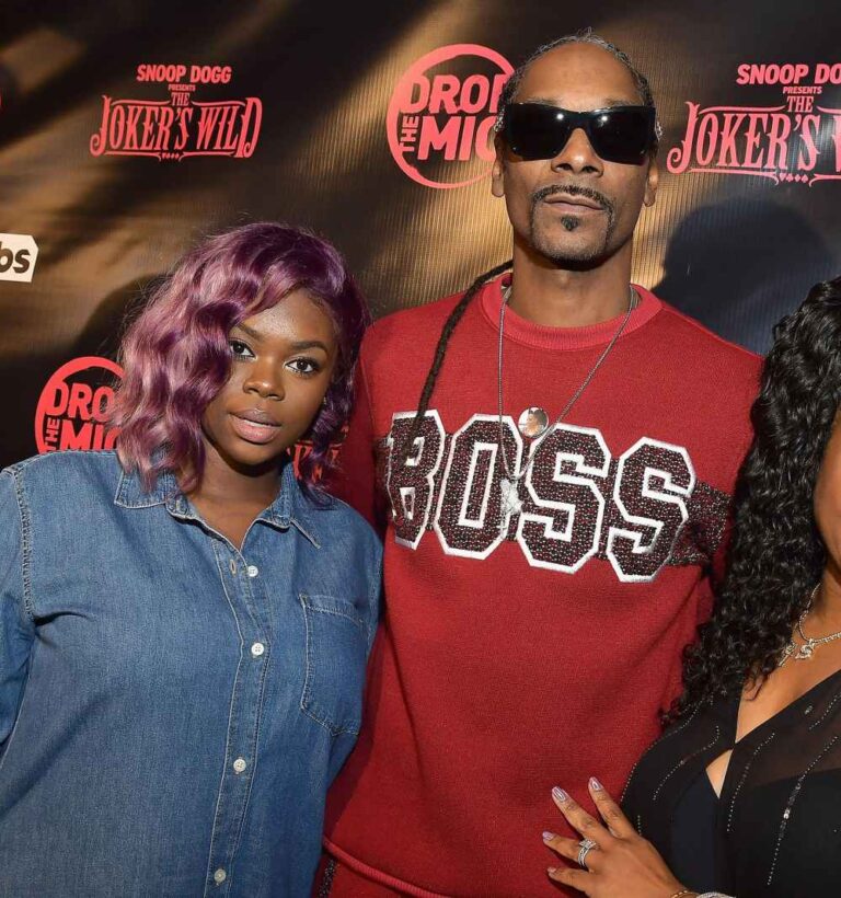 Snoop s Daughter Cori Opens Up About Suicide Attempt Amid Crying Over Wedding Dress 079 130