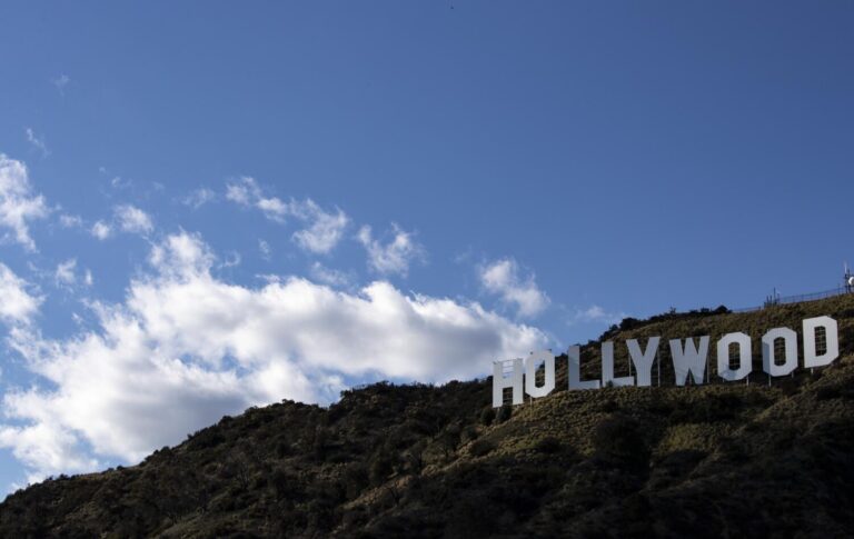 et filming locations poi hollywood sign 21