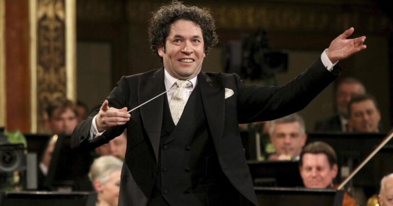 mexico dudamel 96579