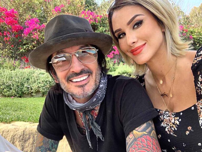 tommy lee and brittany furlan a timeline of their relationship oct 2020