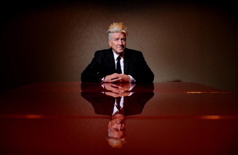 2464630 he 0525 david lynch wjs 2