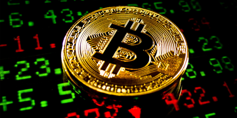 Bitcoin Stock Market shutterstock 740033029 gID 7.jpg@png