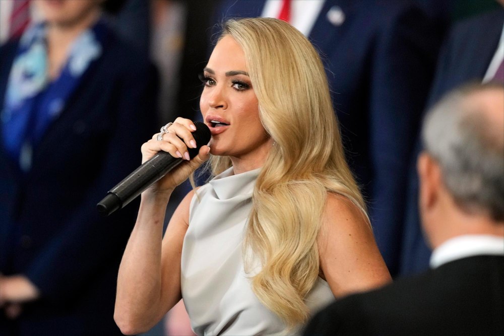 Carrie Underwood Sings A Capella After Technical Issues at Donald Trumps Presidential Inauguration 829