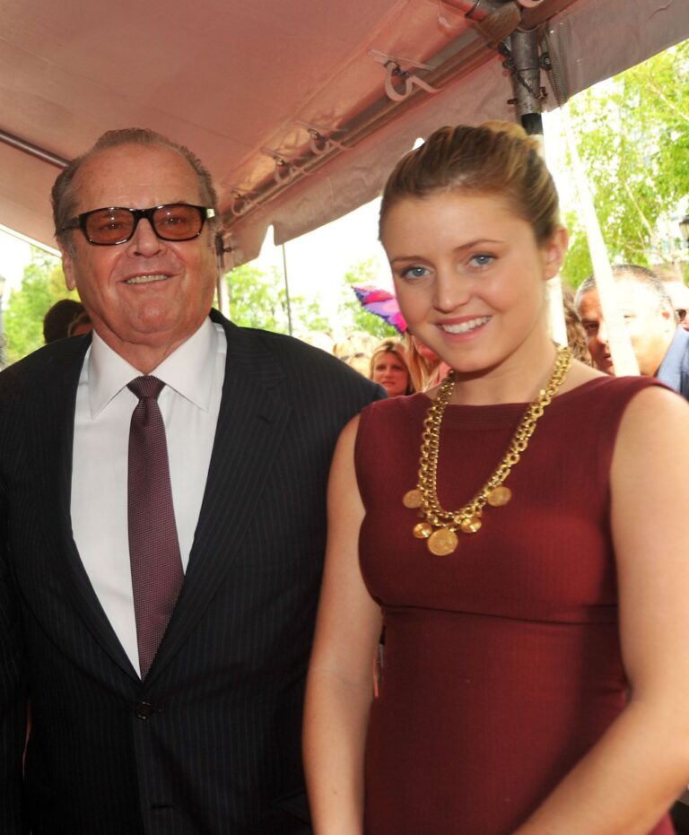 Jack Nicholson daughter Lorraine shares rare photo 110967342