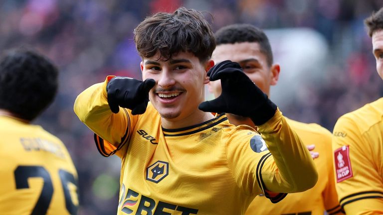 skysports rodrigo gomes wolves 6796672